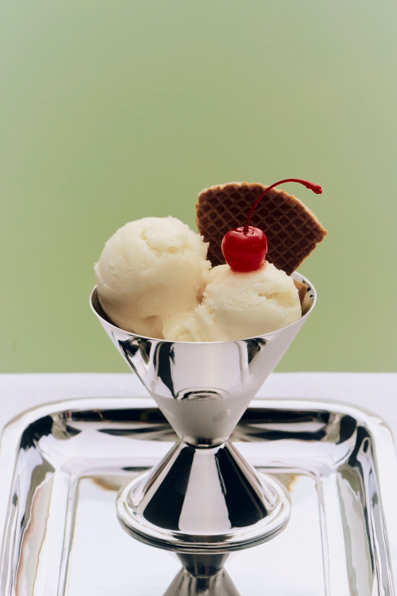 Essential Steel Cone Ice skål - Stainless steel
